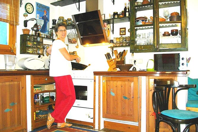 Private Greek Home Cooking Class in Epanomi with Erna - Price and Value: When $125 Actually Makes Sense