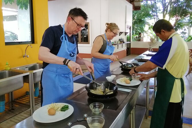 Private Half-Day Thai Cooking Class in Chiang Mai - Dishes You Can Choose: Why These Classics Teach More