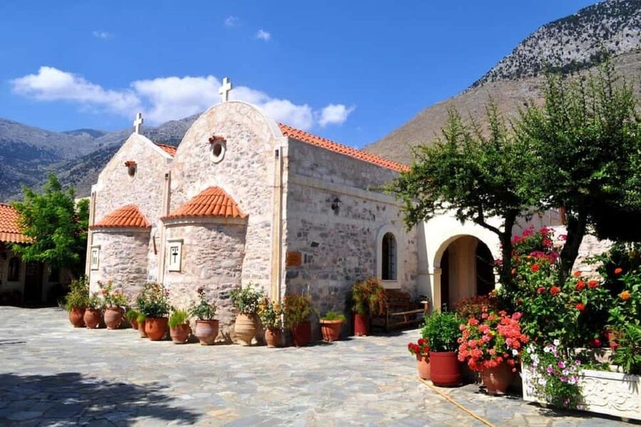Private Jeep Tour to Psiloritis Mountain & Cooking Lesson - Ideon Andron and Zeus’s Cave: myth you can stand in