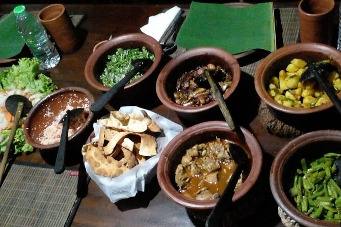Private Kandy Authentic Cooking Class - The outdoor dining hut meal: where it all comes together