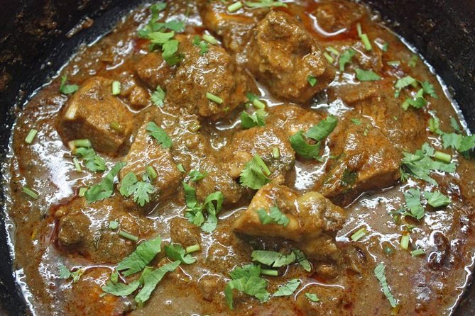 Private Maharashtrian Cooking Class in Mumbai with a Local Family - The Appeal: Why This Feels Like Mumbai, Not a Set Menu