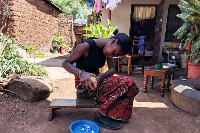 Private Market Tour and Tanzanian Cooking Class in Moshi - The Market-to-Home Transfer: Walk or Tuk-Tuk in 20 Minutes