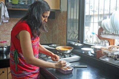 Private Market Tour and Vegetarian Cooking Class in Mumbai - The Covered Grocery Store Stop: A Smart Way to Learn Spices