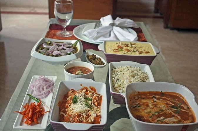 Private Market Tour and Vegetarian Cooking Class in Mumbai - Roti or Paratha: The Technique That Changes Everything