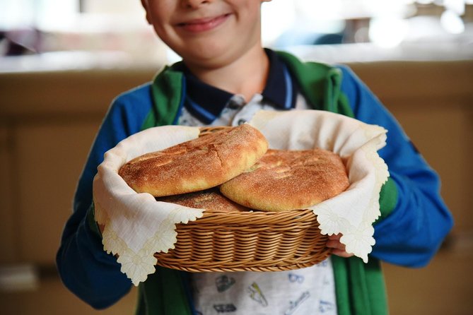 Private Market Tour & Cooking Class in Casablanca with Transfers - The 5.5-hour flow: pickup, short drive stories, market time, then cooking at home