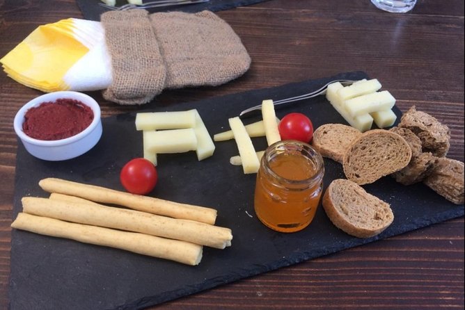 Private Santorini Cooking Class & Wine Tasting Tour - The lunch itself: wine paired through a real 3-course meal
