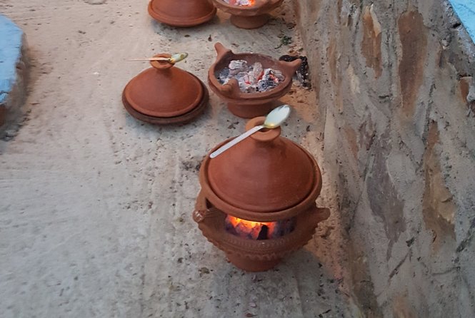 Private Tagine Cooking Class in Chefchaouen with Lunch - The vegetables and spice lesson you can use at home