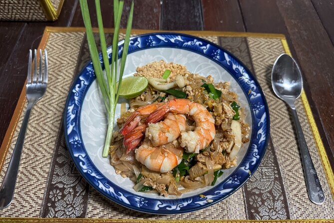 Private Thai Cooking Class with Spices Hands On Bangkok - Four-Course Lunch Plus Four-Course Dinner: How the Meal Actually Feels