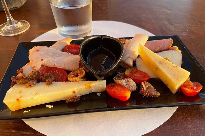 Private Tour: Santorini Cooking Class and Wine-Tasting Tour - Stop 3: Anhydrous Winery, then your cooking lesson where lunch becomes yours