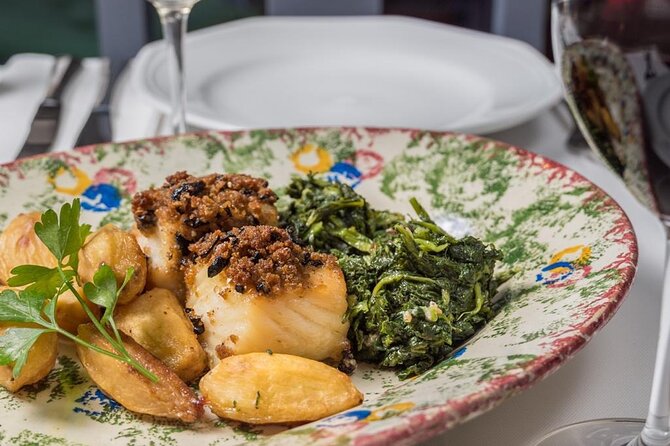 Private Traditional Cooking Class on a Historic Farm near Porto - Who Should Book This Near Porto?
