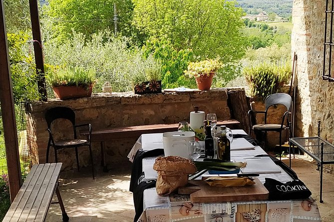 Private Tuscan Cooking Class And Wine Tasting in Radda in Chianti - Why This Chianti Class Feels Like a Home Invitation