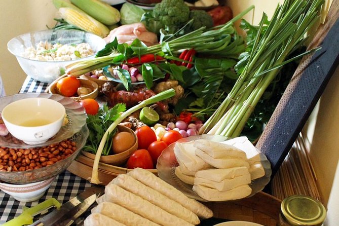 PRIVATE Ubud Market Tour & Balinese Cooking Class with Putu - Vegetarian and dietary needs: how flexible is the menu?