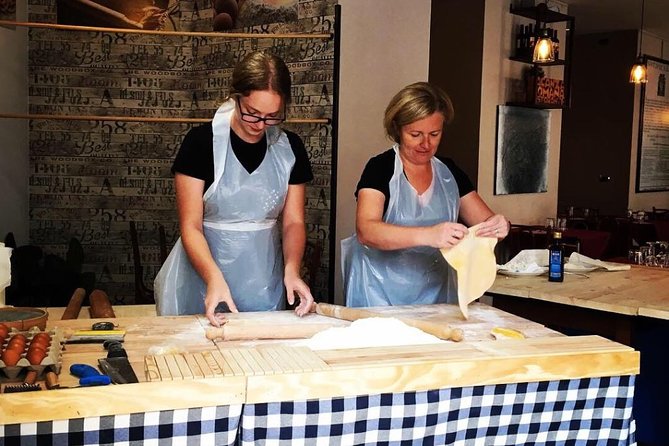 Private Walking Tour of Rome and a Cooking Class - A private Rome walk plus a cooking class that ends with food you made