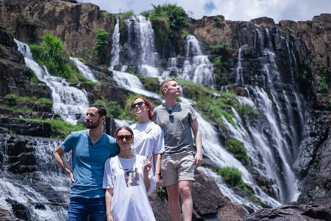 Pu Luong Day Tour: Trekking Villages, Bamboo Rafting & Waterfall - Hieu Waterfall swim time: bring a swimsuit and read the weather