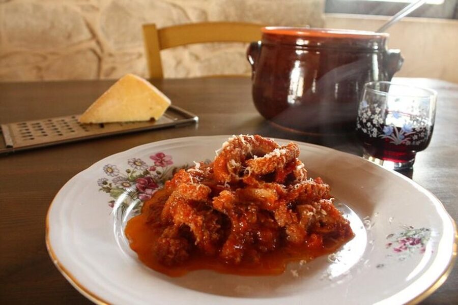 Ragusa Countryside Home Cooking Class & Meal - Instructor Style: English/Italian Guidance and a Relaxed Atmosphere