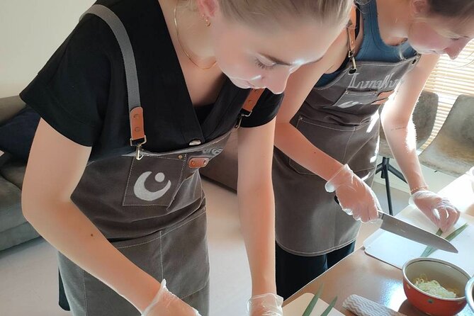 Ramen & Dumpling Cooking in Tokyo with Chef/Vegan possible - A home-kitchen ramen class that feels personal (and practical)