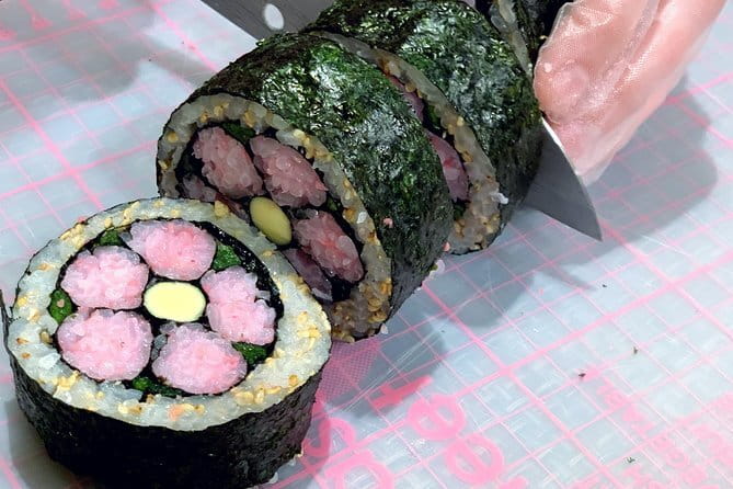 Ramen Gyoza Onigiri Japanese Cooking Class in Kyoto - Should You Book This Kyoto Ramen, Gyoza, and Onigiri Class?