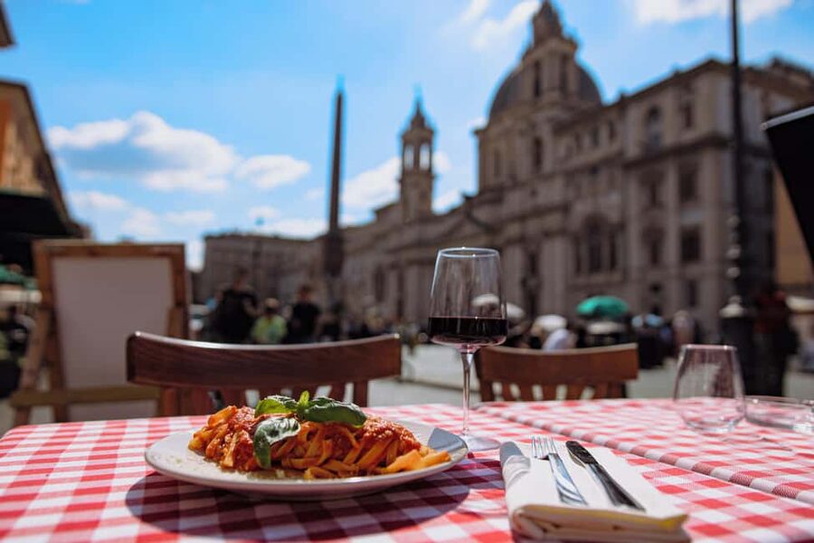 Ravioli Cooking Class in Rome - Piazza Navona - Entering Ristorante Panzirone and getting your bearings