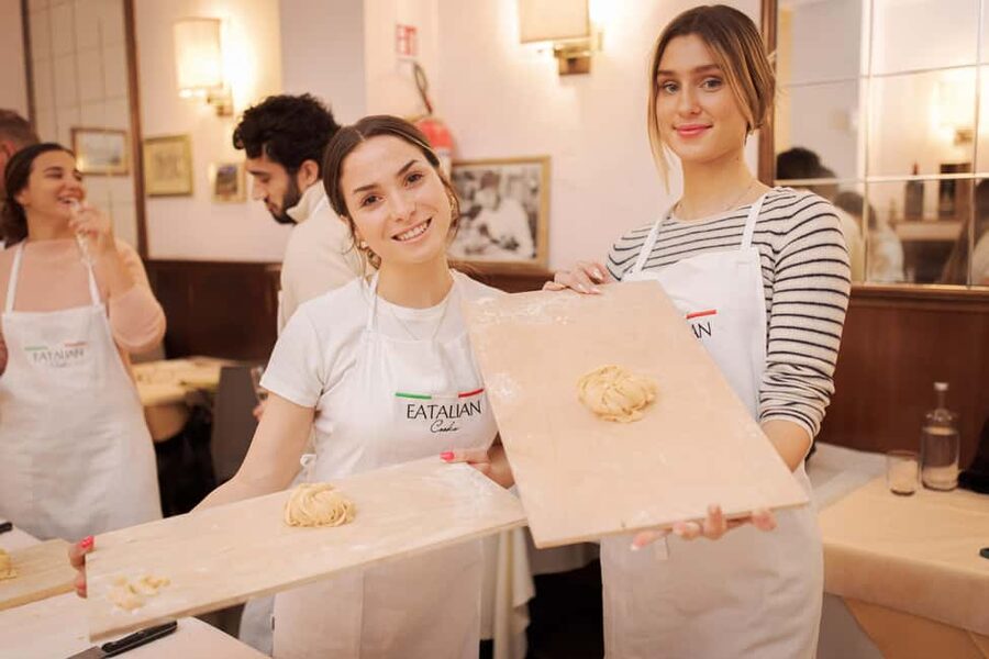 Ravioli Cooking Class in Rome - Piazza Navona - Appetizer and drink while the kitchen cooks your ravioli