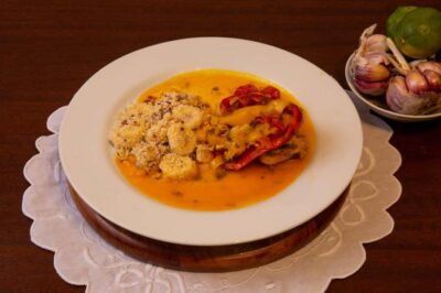 Rio de Janeiro: Brazilian Cooking Class with Hotel Pickup - Choosing Feijoada or Seafood Moqueca: The Fork in the Flavor Road