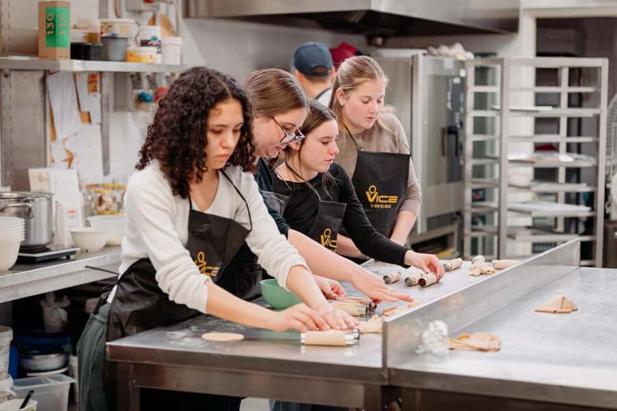 Rome: Cannoli, Gelato, Tiramisu Baking & Cooking Class - A real pastry lab near Battistini Metro A