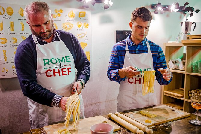 Rome Cooking Class 2-in-1: Make Fresh Pasta and Tiramisu Together - Drinks, dinner together, and the social rhythm
