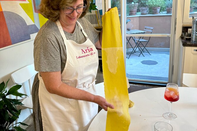 Rome : Cooking Class in a Real Roman Home in Trastevere - The Real Magic: Making Fresh Pasta From Scratch