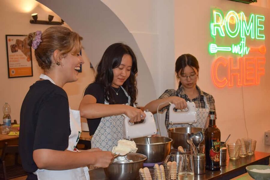 Rome: Family-Friendly Pasta and Tiramisu Cooking Class - Rolling and Cutting Fettuccine You Can Actually Recreate