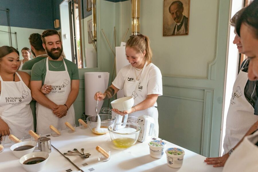 Rome: Fettuccine and Tiramisu Cooking Class with Wine - Restaurant Gusto: your first step into the kitchen flow