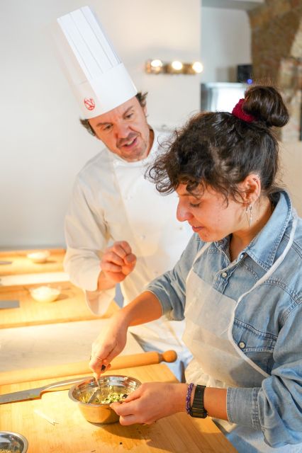Rome: Five Shapes of Pasta Cooking Class in Ancient Tavern - Dietary needs and safety: what’s supported (and what you should do)