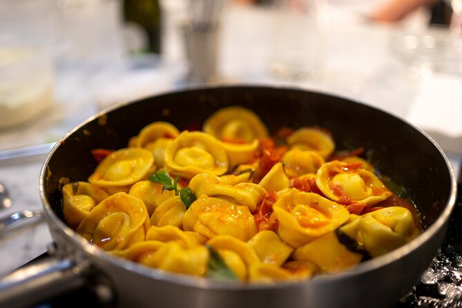 Rome: Hands-On Pasta & Gelato Cooking Class in the City’s Heart - Ravioli and Tagliatelle: How Sauces Change the Whole Dish