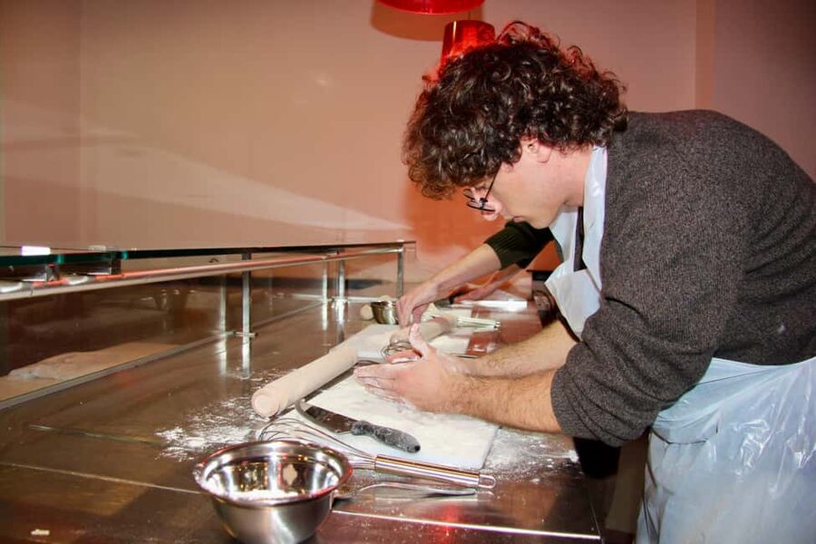 Rome: Lasagna, Fettuccine Pasta & Tiramisu Cooking Class - Who this class fits best (and who should skip)