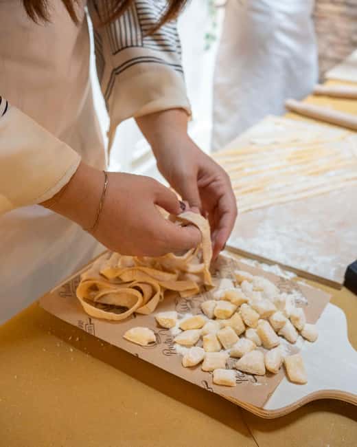 Rome & Milan: Cooking class & wine pairing at Come Na Vorta - The meal you get: two pasta dishes, one tiramisù, and plenty to drink