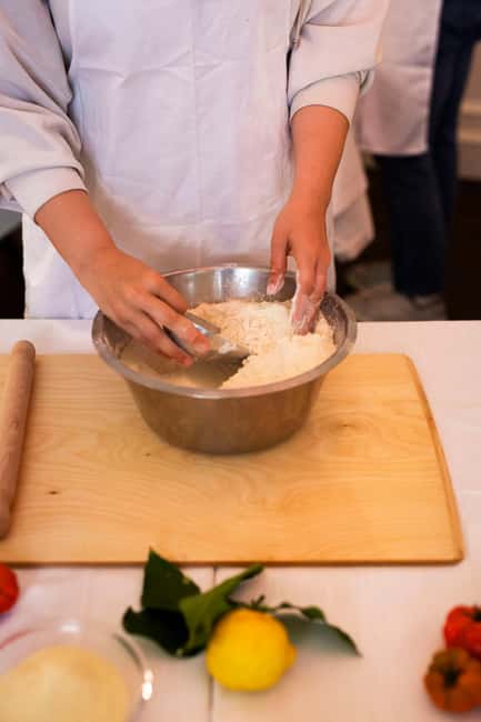 Rome: pasta and tiramisu cooking class in the city center - Step-by-step guidance that makes pasta-making feel doable