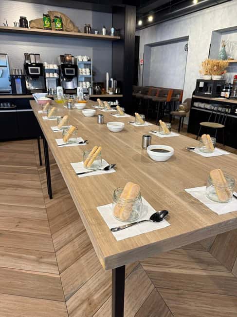 Rome: Pasta Fettuccine, Ravioli & Tiramisu Cooking Class - Lunch-Style Meal with Wine and Coffee