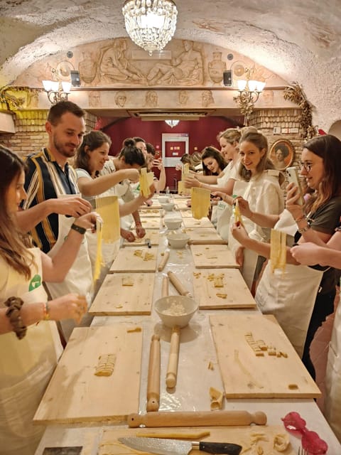 Rome: Pasta & Tiramisu Cooking Class near the Spanish Steps - Key things to know before you go