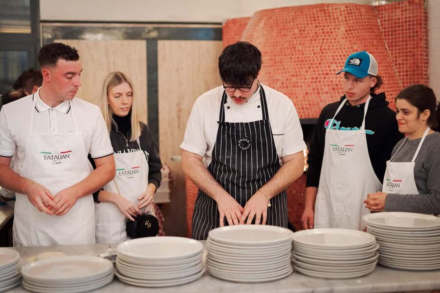 Rome: Pizza and Tiramisu Cooking Class in Piazza Navona - Key Things You’ll Appreciate