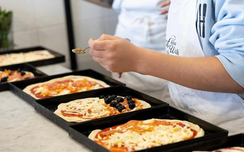 Rome: Pizza and Tiramisù Cooking Class with Glass of Wine - Tips to Make the Most of Your 3 Hours
