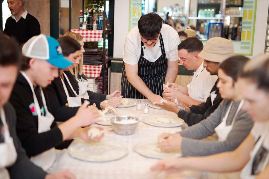 Rome: Pizza Cooking Class in Piazza Navona with Drinks - Practical Tips So You Get the Most Out of It
