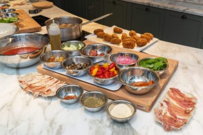Rome: Pizza & Gelato Cooking Class + Private Chef - The kitchen vibe: two prep areas and a real teacher-led flow