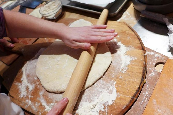 Rome: Private Pizza Making Home cooking class with a local - Price and value: what $86.73 per person really buys