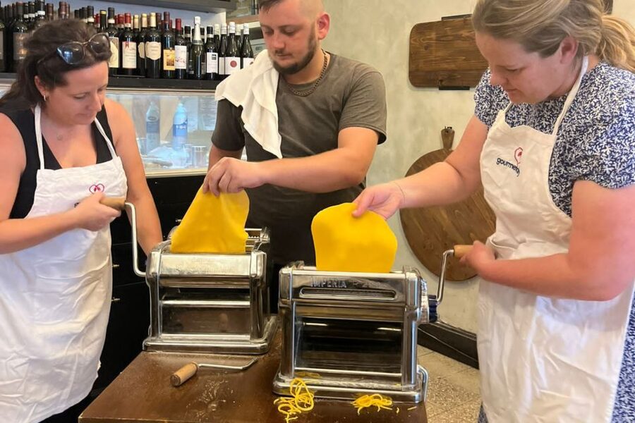 Rome: Traditional Cooking Class in the Jewish Ghetto - Should you book this Rome Jewish Ghetto pasta class?