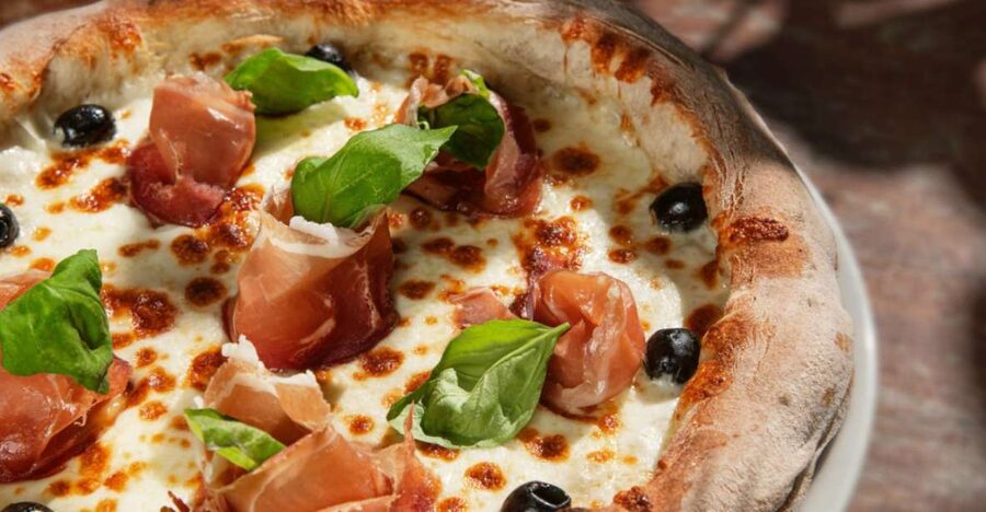 Rome: Traditional Pizza Cooking Class near Piazza Navona - Should You Book This Roman Pizza Class Near Piazza Navona?