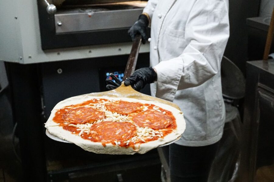 Rome: Traditional Pizza Cooking Class near Piazza Navona - Meeting at Osteria Pasquino (Piazza di Pasquino 1) Without Getting Lost