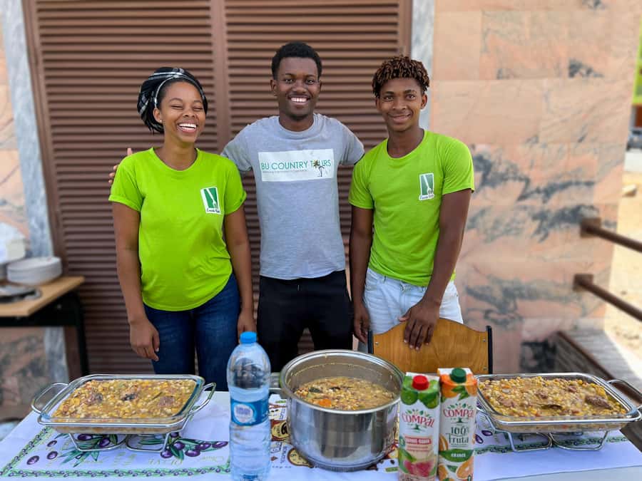 Sal Island: Catxupa Cooking Class with a local family - The 2-hour flow: pickup, cooking, eating, and back to your hotel