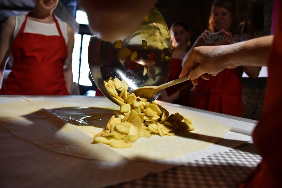 Salzburg: Dinner Cooking Class and Music - Entering the mood: Salzburg meeting point and what to expect