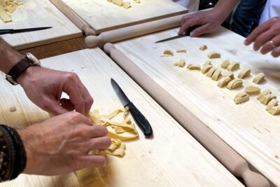 San Gimignano: "Hands in dough" Cooking Class with Lunch - The menu you’ll make (and why it’s the real deal)