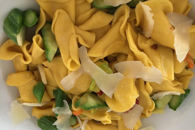 Sanremo Home Cooking Class - The guide-led experience: what you gain from Roberta-style teaching