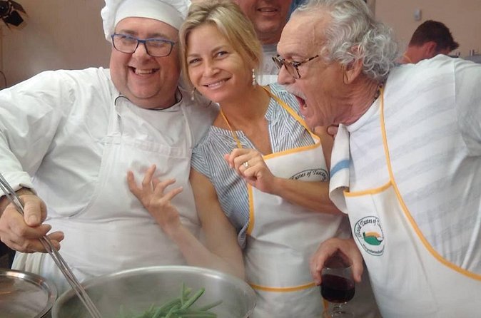 Semi Private Cooking Class in Private Villa with Optional Market Visit and Transfer from Florence - Getting to Villa Pandolfini: The Florence Start That Matters
