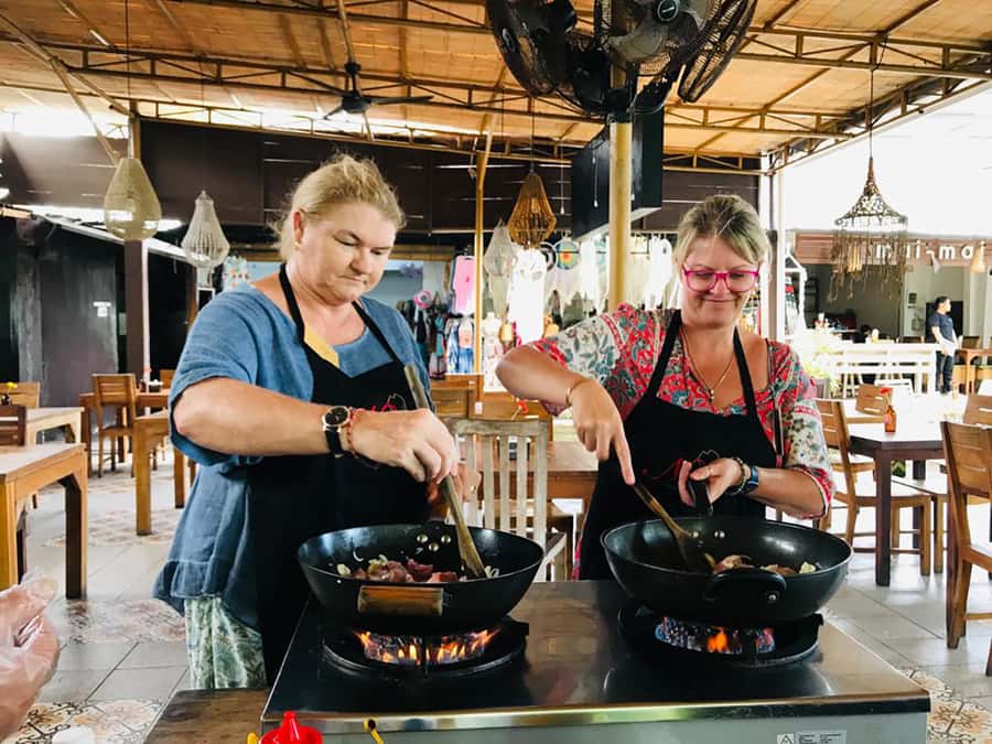 Seminyak: Balinese Cooking Class & Market Tour - What You’ll Cook: Pastes, Dishes, and the Bali Style